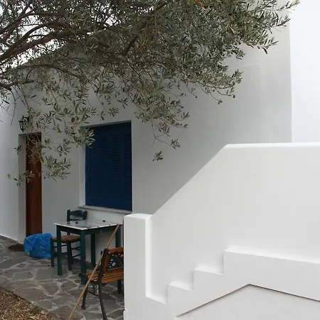 Johns House For A Greek Summer * Mesaria (Andros)